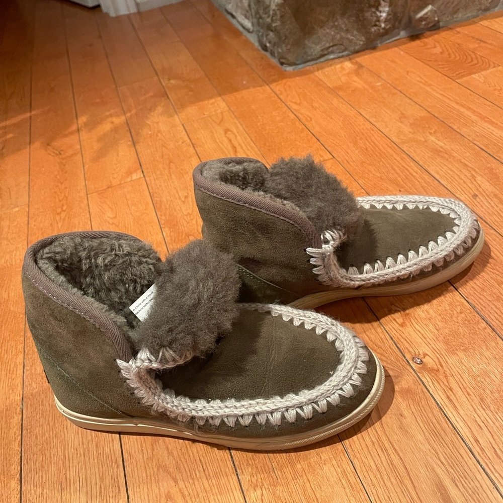Mou Eskimo sneaker